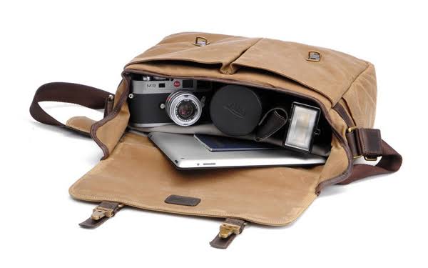 Black Camera Messenger Bag I720350