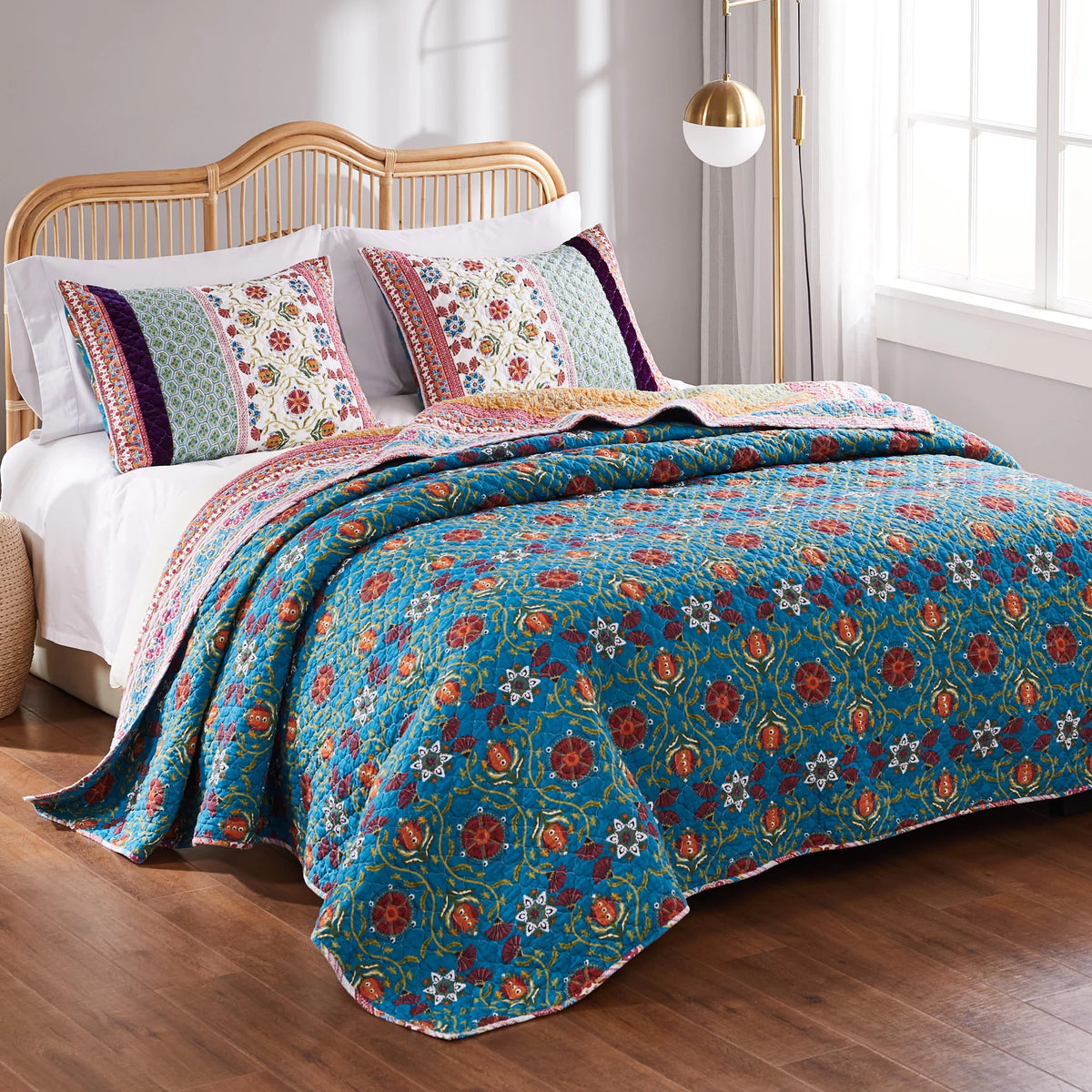 3-Piece King/Cal King Reversible Cotton Quilt Set L8713