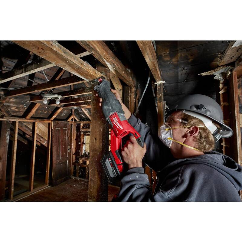 18V Lithium-Ion Brushless Cordless Reciprocating Saw D5887
