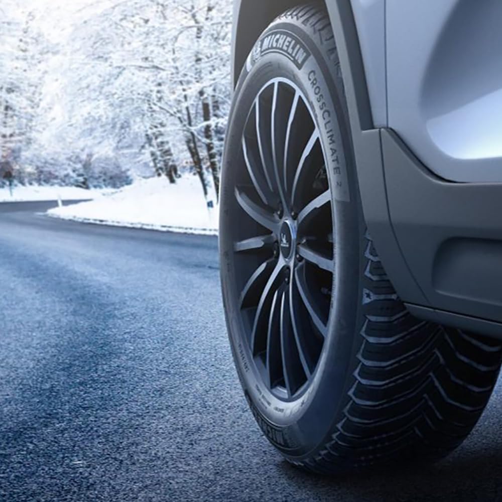 255/45R20/XL 105V All-Season Car Tire R4372
