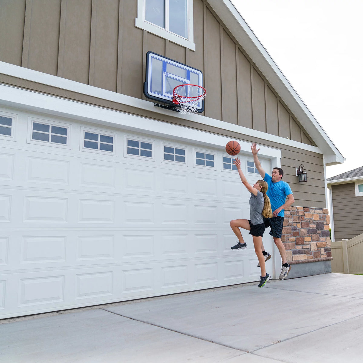 Basketball Backboard and Rim Combo 44 inch Polycarbonate Z75354
