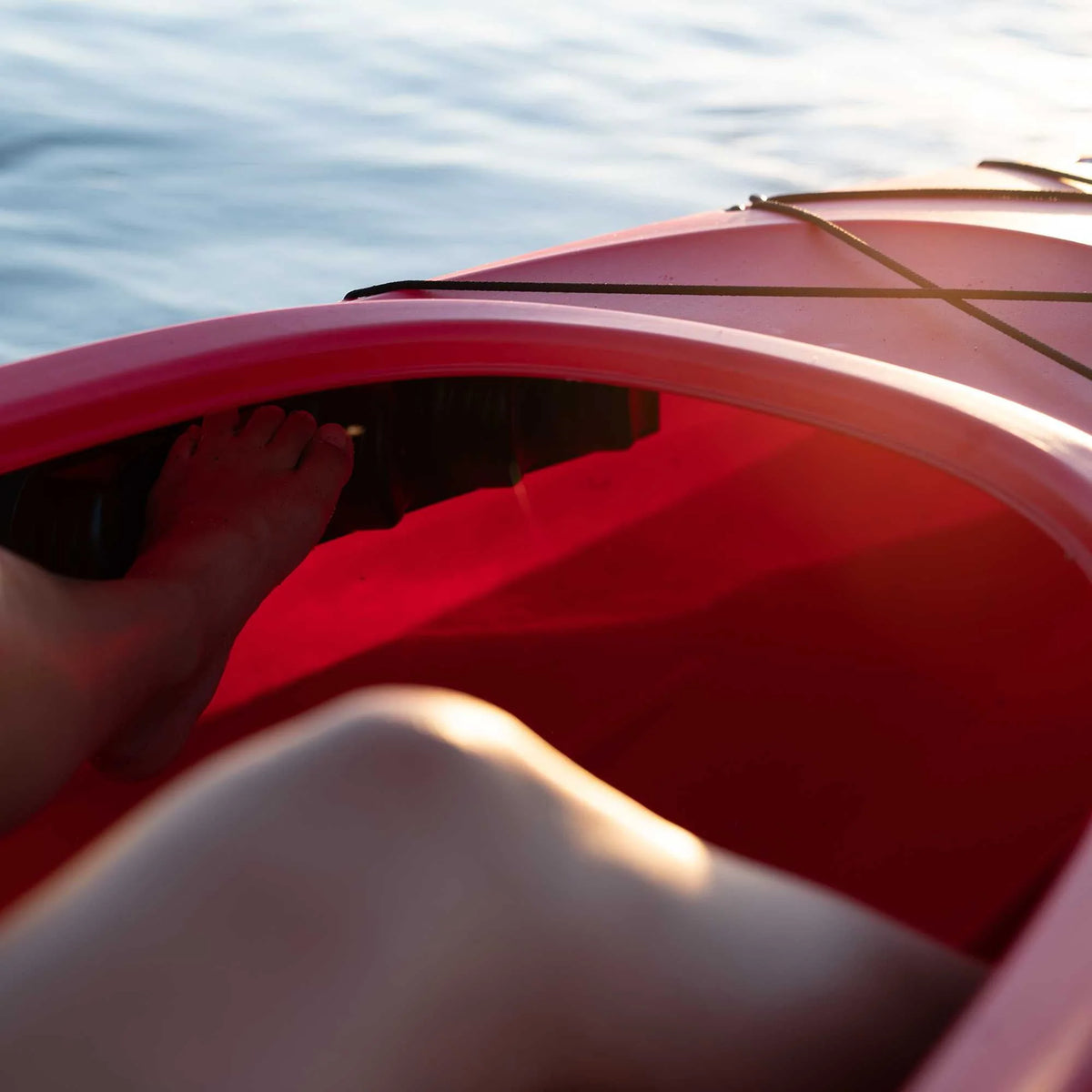 10 ft Sit-Inside Kayak H626