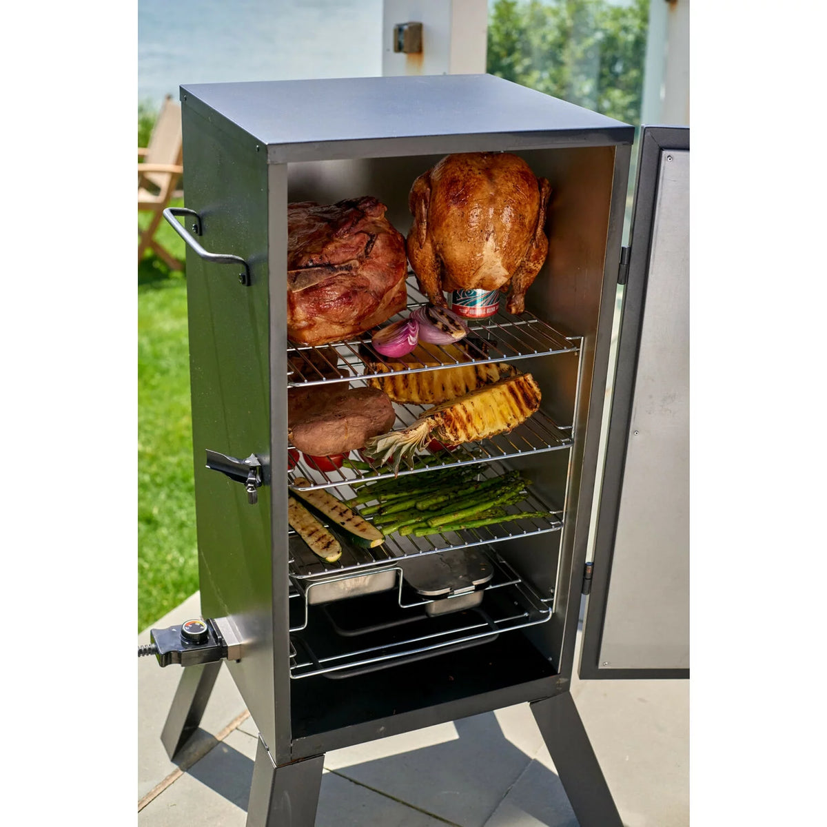 30-inch Vertical Analog Electric Outdoor Smoker, Black E5312