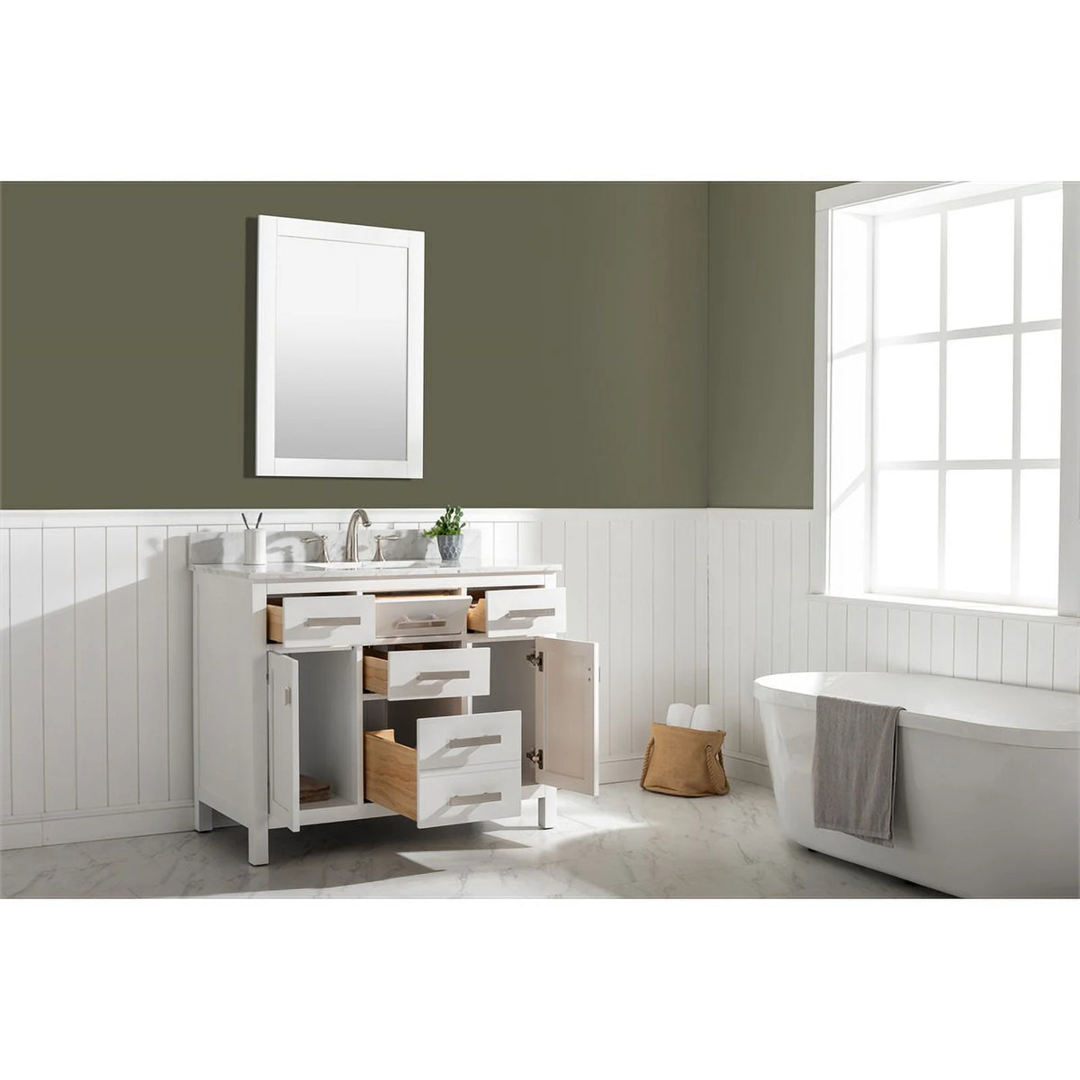 42" Single White Vanity I107924