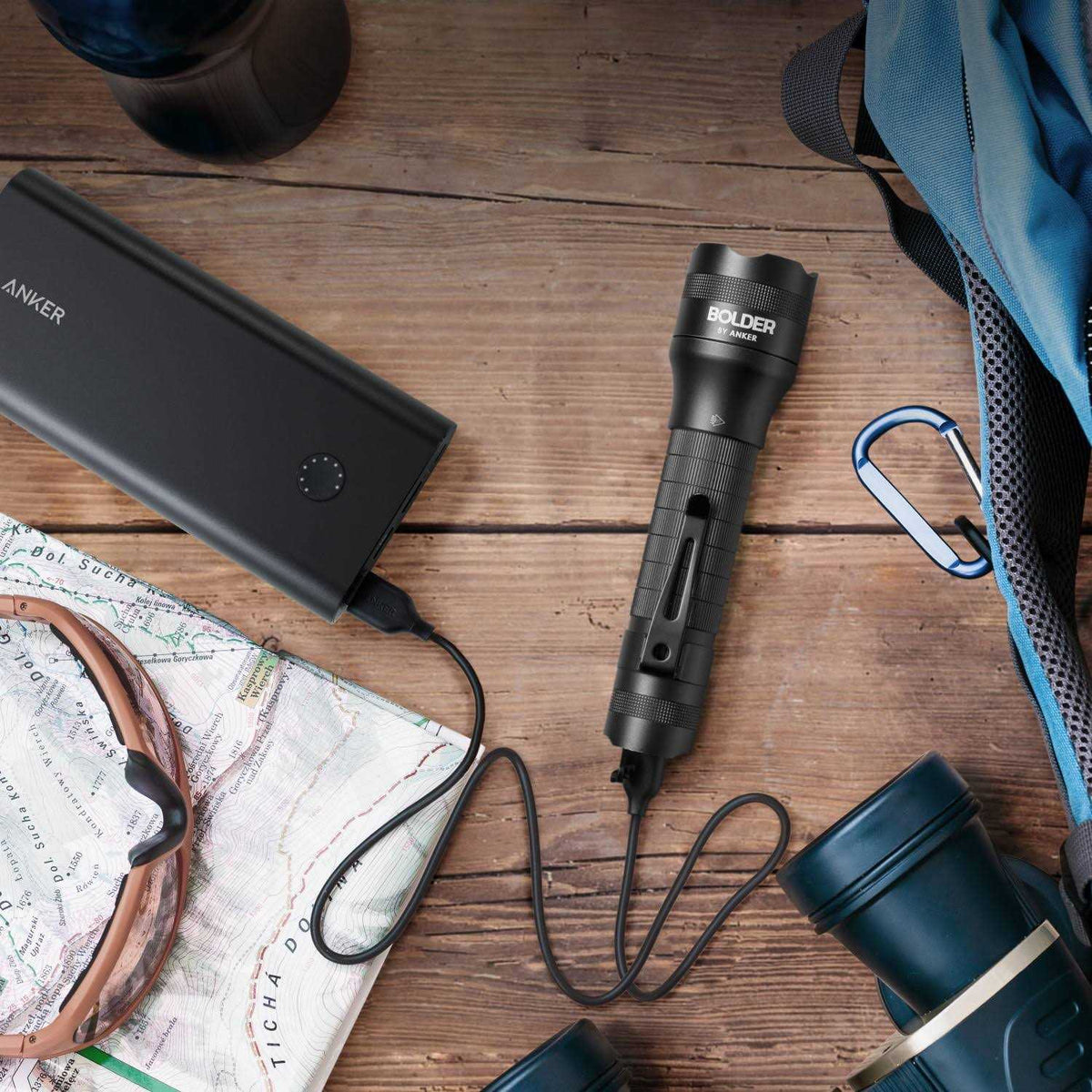 Rechargeable LED Flashlight 400 Lumens O497