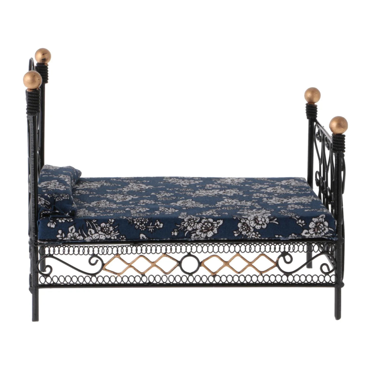 Black Metal Dollhouse Double Bed Furniture H682