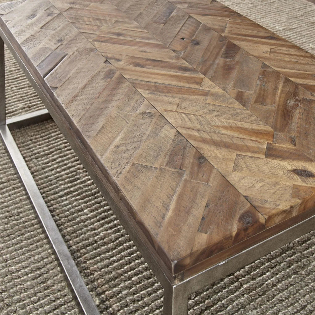 Distressed Brown Wood Coffee Table V840447