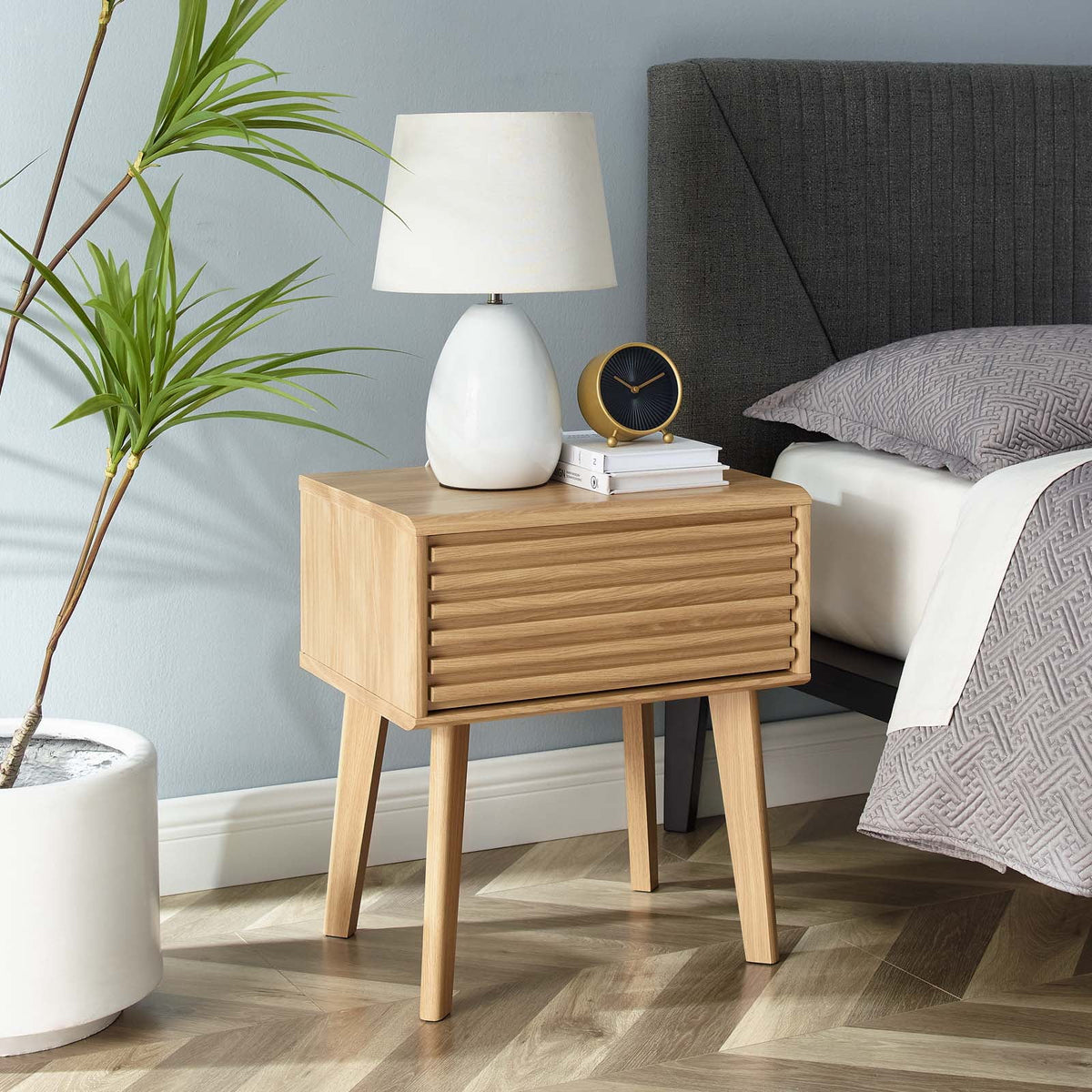 Oak End Table N523