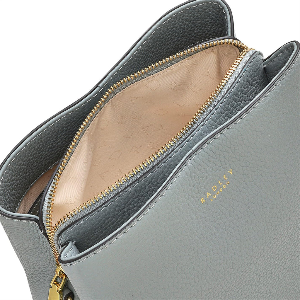 Medium Compartment Crossbody G574985