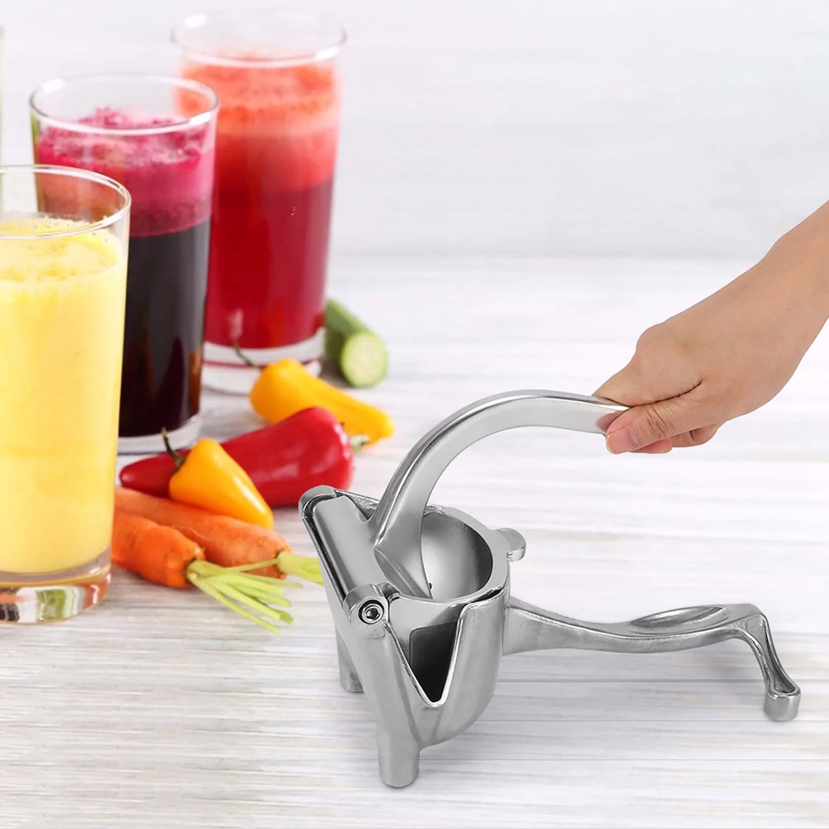 Manual Juicer Lemon Orange Squeezer Aluminum Portable O7826