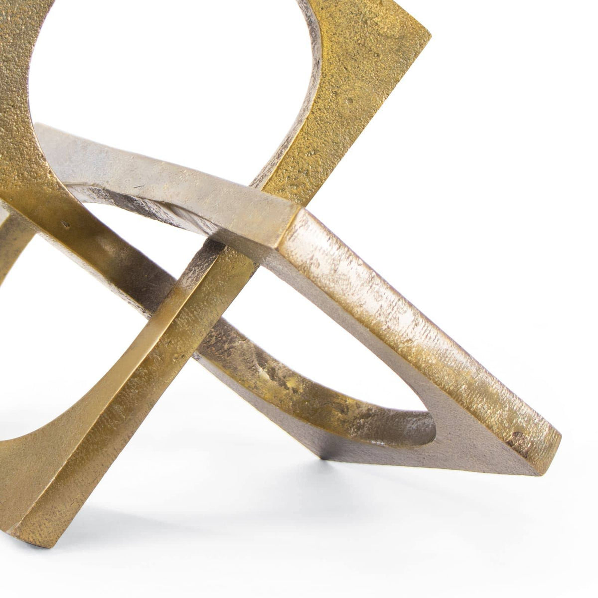 Brass Sculpture Q73561