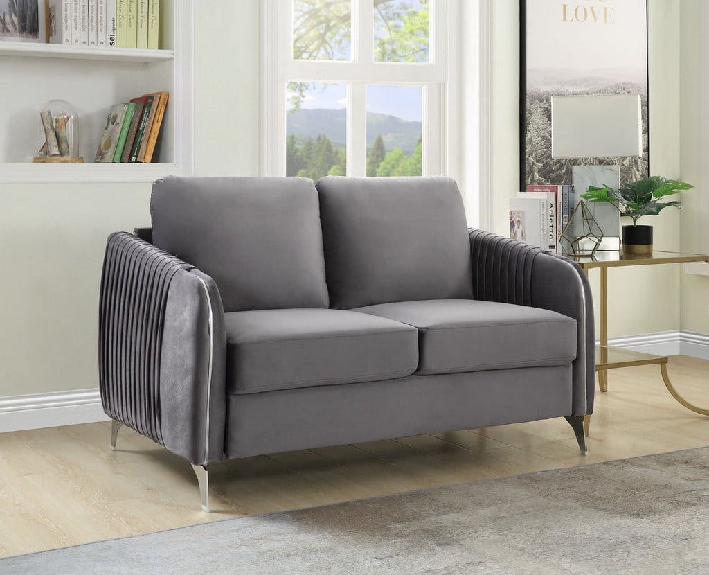Channel-Quilted Sofa E6364
