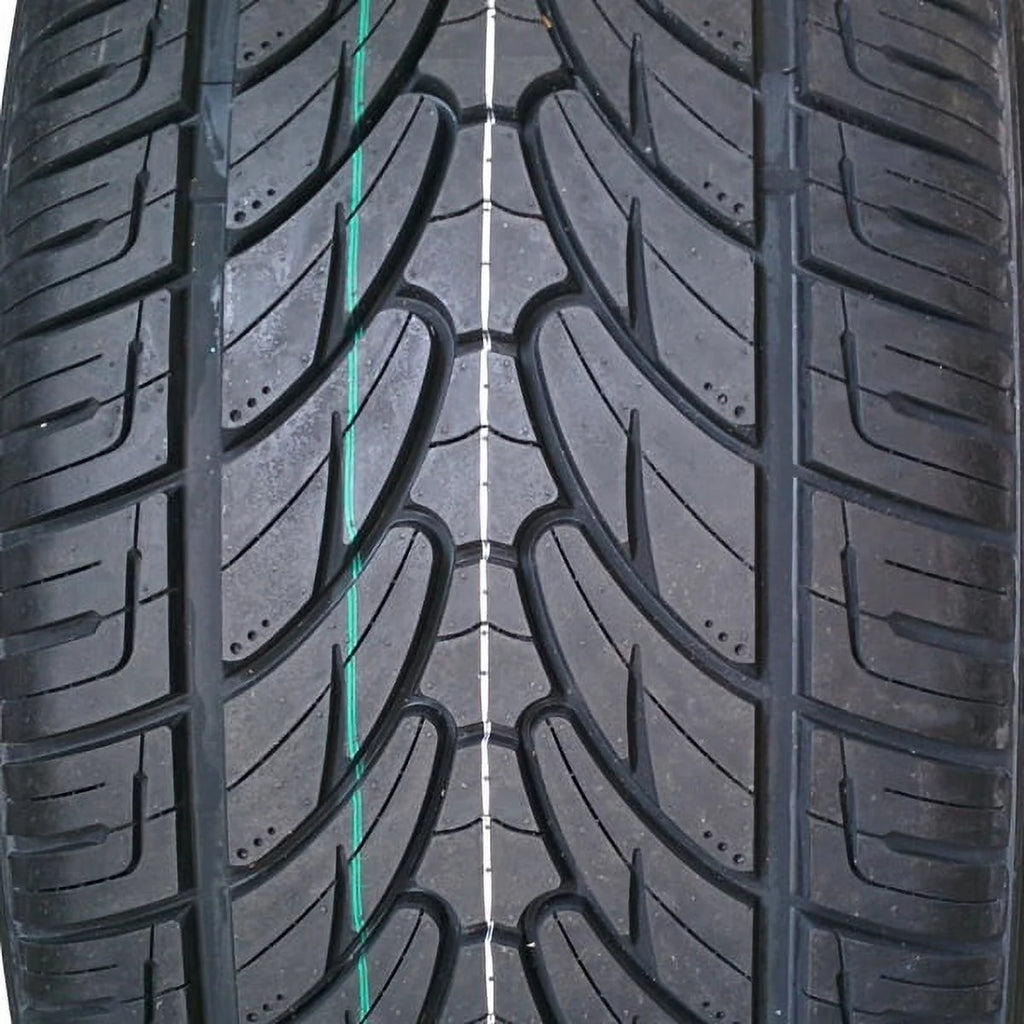 305/40R22 114V XL All Season M+S Performance Truck / SUV Tires G136881